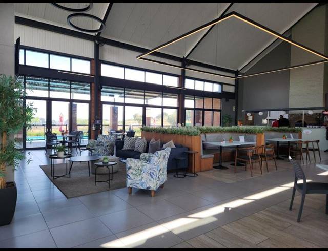 2 BEDROOM APARTMENT FOR SALE IN WITFIELD